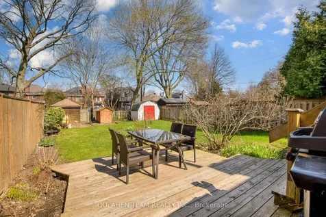 127 Rumsey Road Toronto ON M4G 1P3