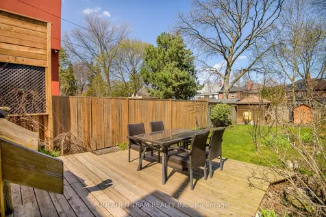 127 Rumsey Road Toronto ON M4G 1P3