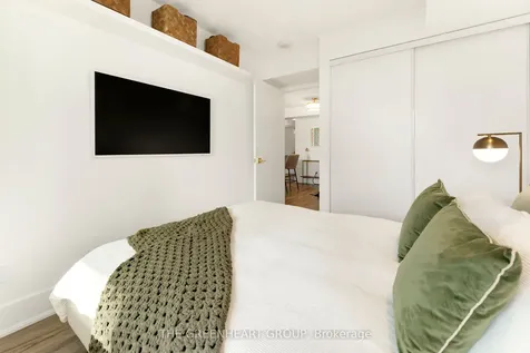 209 Fort York Boulevard Toronto ON M5V 4A1