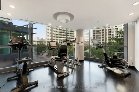 209 Fort York Boulevard Toronto ON M5V 4A1