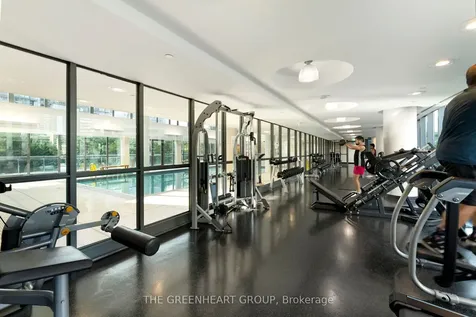 209 Fort York Boulevard Toronto ON M5V 4A1