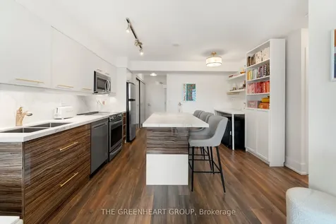 209 Fort York Boulevard Toronto ON M5V 4A1