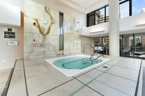 209 Fort York Boulevard Toronto ON M5V 4A1