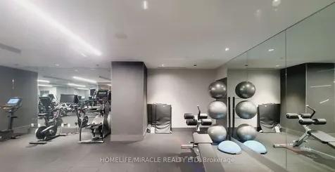 8 Widmer Street Toronto ON M5V 0W6