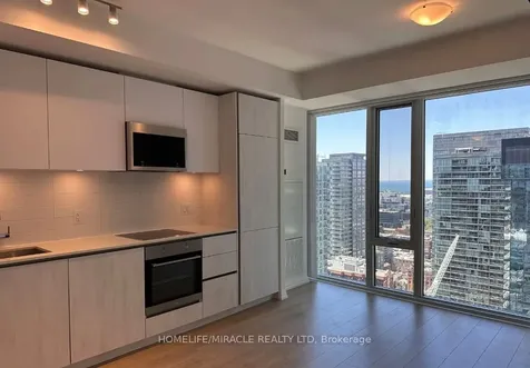 8 Widmer Street Toronto ON M5V 0W6