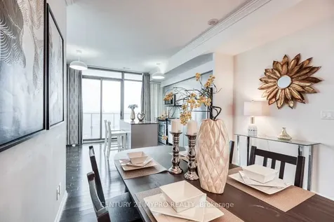 832 Bay Street Toronto ON M5S 1Z6