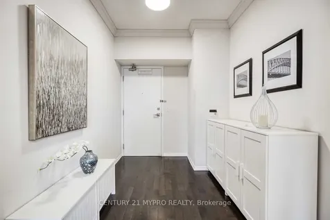 832 Bay Street Toronto ON M5S 1Z6