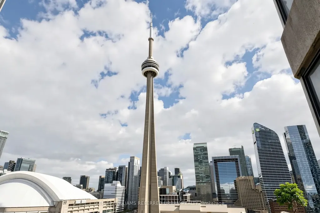 230 Queens Quay W Toronto ON M5J 2Y7