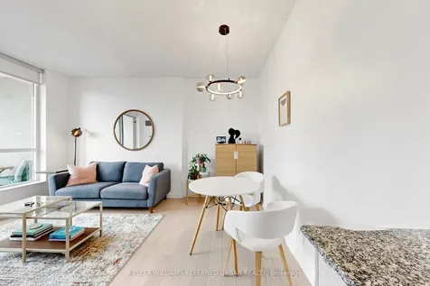 230 Queens Quay W Toronto ON M5J 2Y7