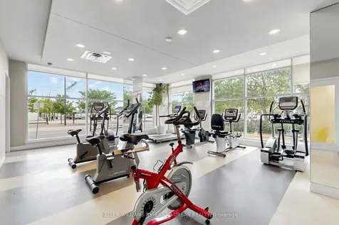 230 Queens Quay W Toronto ON M5J 2Y7