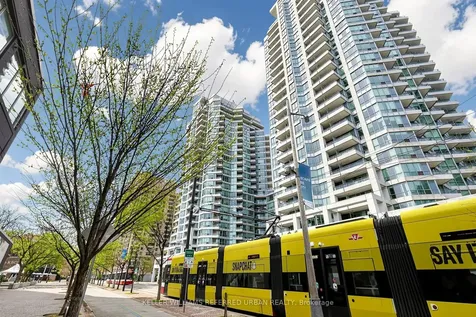 230 Queens Quay W Toronto ON M5J 2Y7