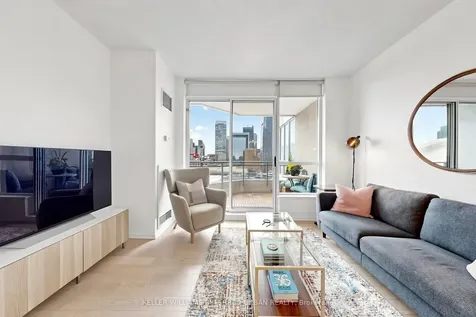 230 Queens Quay W Toronto ON M5J 2Y7