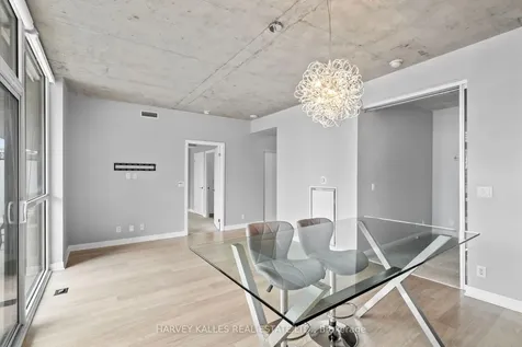 478 King Street W Toronto ON M5V 0A8