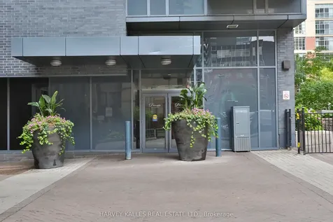 478 King Street W Toronto ON M5V 0A8