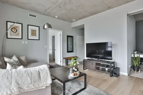 478 King Street W Toronto ON M5V 0A8