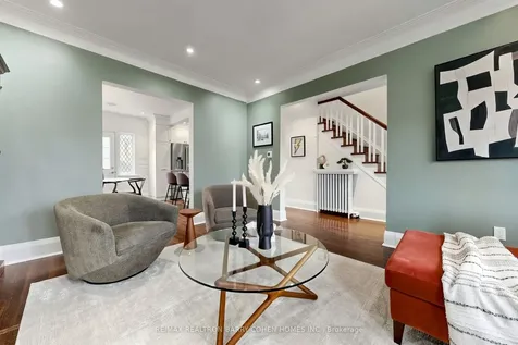 3 Donegall Drive Toronto ON M4G 3G6