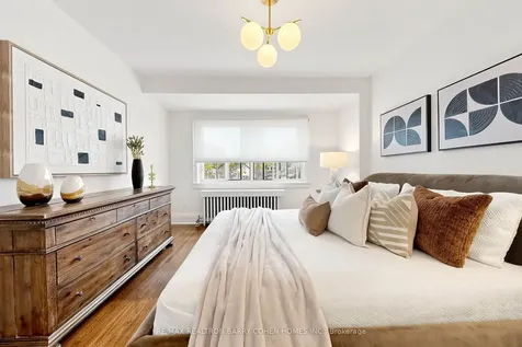 3 Donegall Drive Toronto ON M4G 3G6
