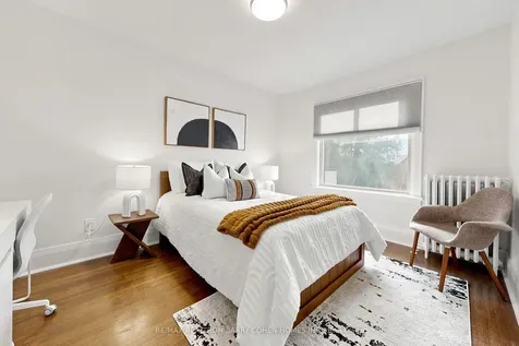3 Donegall Drive Toronto ON M4G 3G6