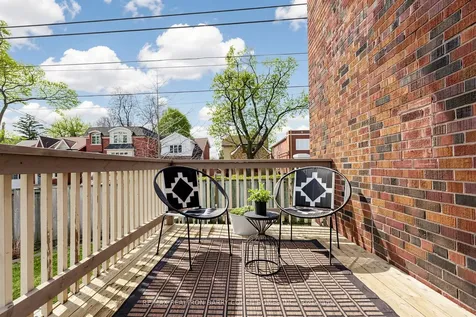 3 Donegall Drive Toronto ON M4G 3G6