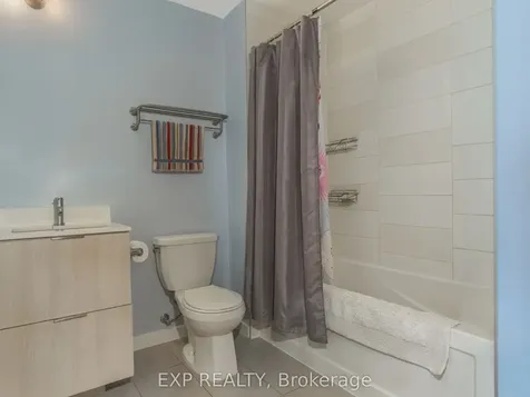 50 Forest Manor Road Toronto ON M2J 0E3