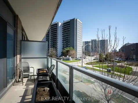 50 Forest Manor Road Toronto ON M2J 0E3