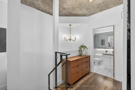 1005 King Street W Toronto ON M6K 3M8