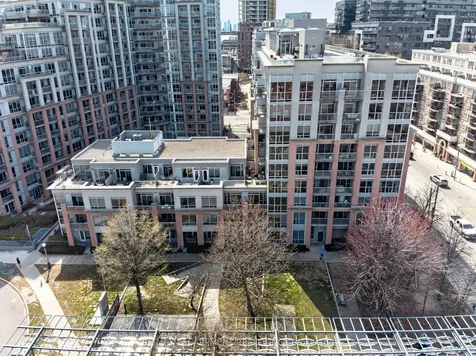 1005 King Street W Toronto ON M6K 3M8