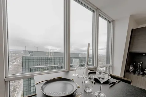 9 Bogert Avenue Toronto ON M2N 0H3