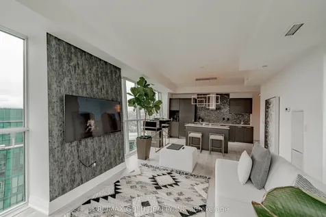 9 Bogert Avenue Toronto ON M2N 0H3