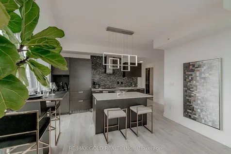 9 Bogert Avenue Toronto ON M2N 0H3