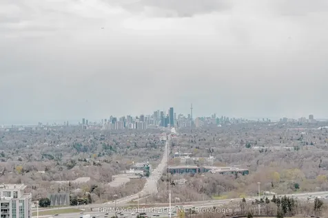 9 Bogert Avenue Toronto ON M2N 0H3