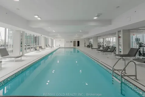 9 Bogert Avenue Toronto ON M2N 0H3