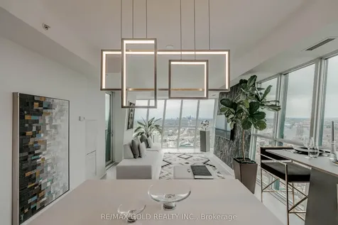 9 Bogert Avenue Toronto ON M2N 0H3