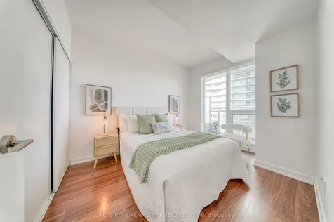 115 Mcmahon Drive Toronto ON M2K 0E3