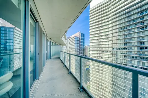 115 Mcmahon Drive Toronto ON M2K 0E3
