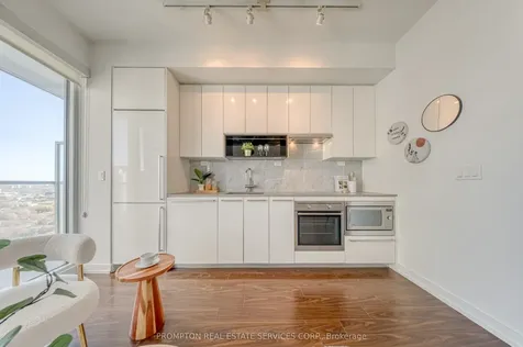 115 Mcmahon Drive Toronto ON M2K 0E3