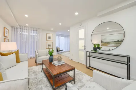 349 St Clair Avenue W Toronto ON M5P 1N3
