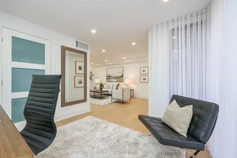 349 St Clair Avenue W Toronto ON M5P 1N3