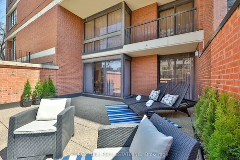 349 St Clair Avenue W Toronto ON M5P 1N3
