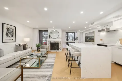 349 St Clair Avenue W Toronto ON M5P 1N3
