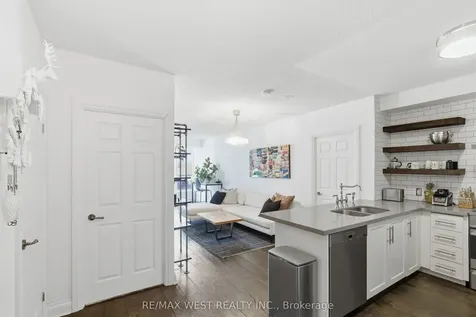 55 Bloor Street E Toronto ON M4W 3W6