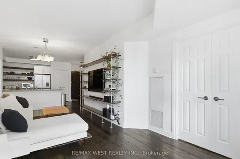 55 Bloor Street E Toronto ON M4W 3W6