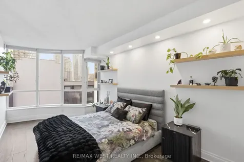 55 Bloor Street E Toronto ON M4W 3W6