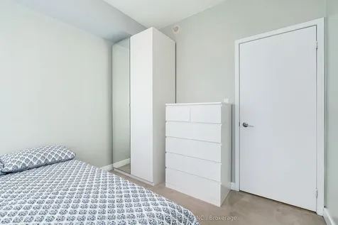 126 Simcoe Street Toronto ON M5H 4E6