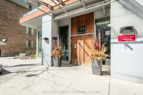 126 Simcoe Street Toronto ON M5H 4E6