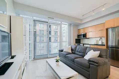 126 Simcoe Street Toronto ON M5H 4E6