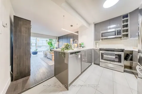 725 King Street W Toronto ON M5V 2W9