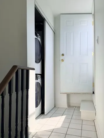27 Sudbury Street Toronto ON M6J 3W6