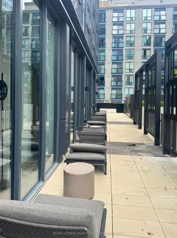 82 Dalhousie Street Toronto ON M5B 1Y7