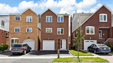 67 Carnival Court Toronto ON M2R 3T7